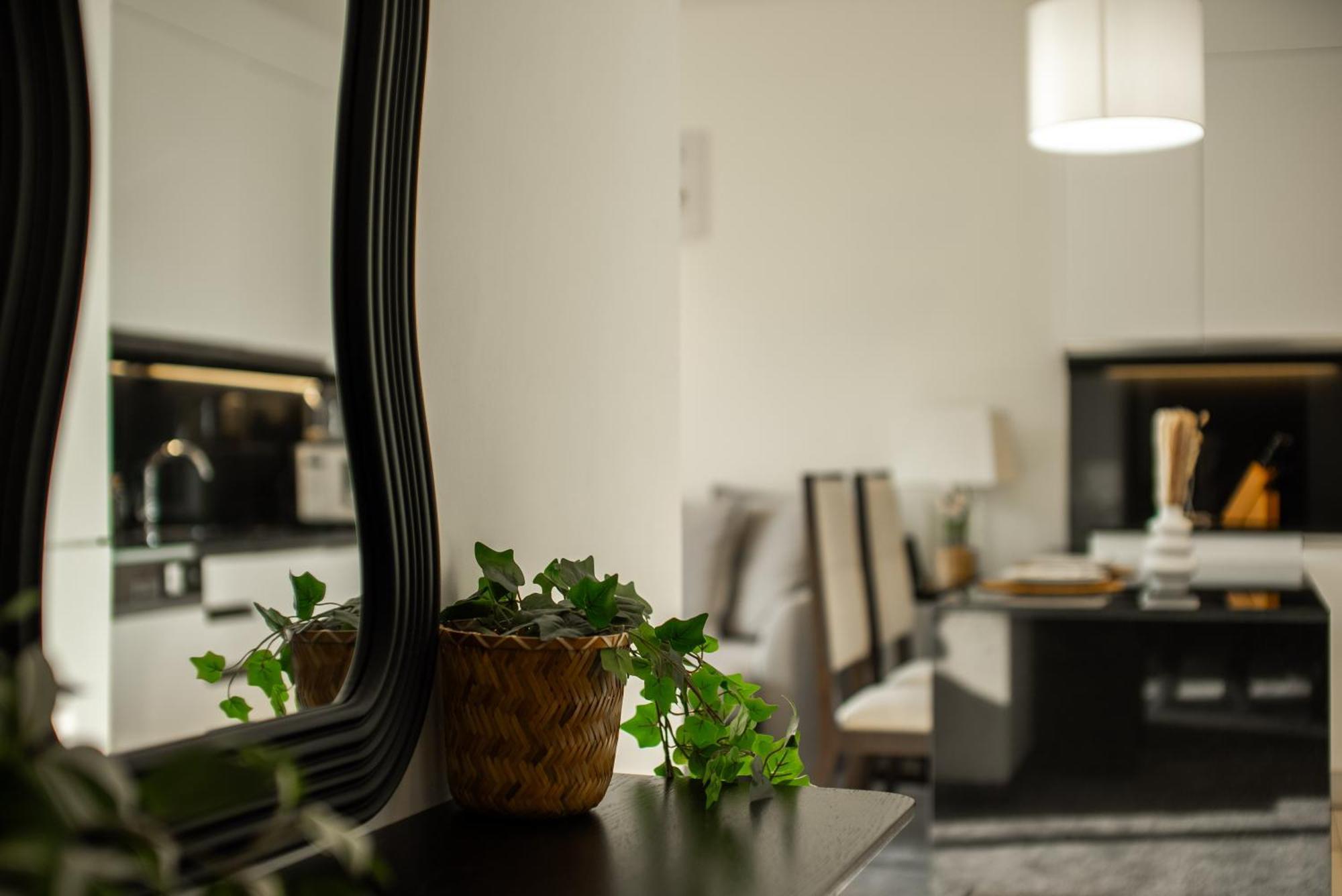 In Address Marina Residences Connected To Marina Mall Appartamento